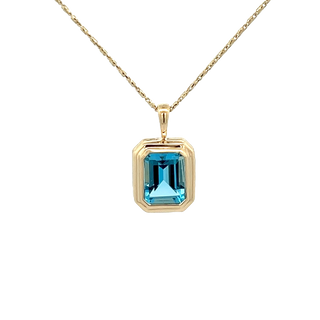 Bezel Setting Pendant in yellow gold (230-01421) - Vardy's Jewelers - Cupertino CA