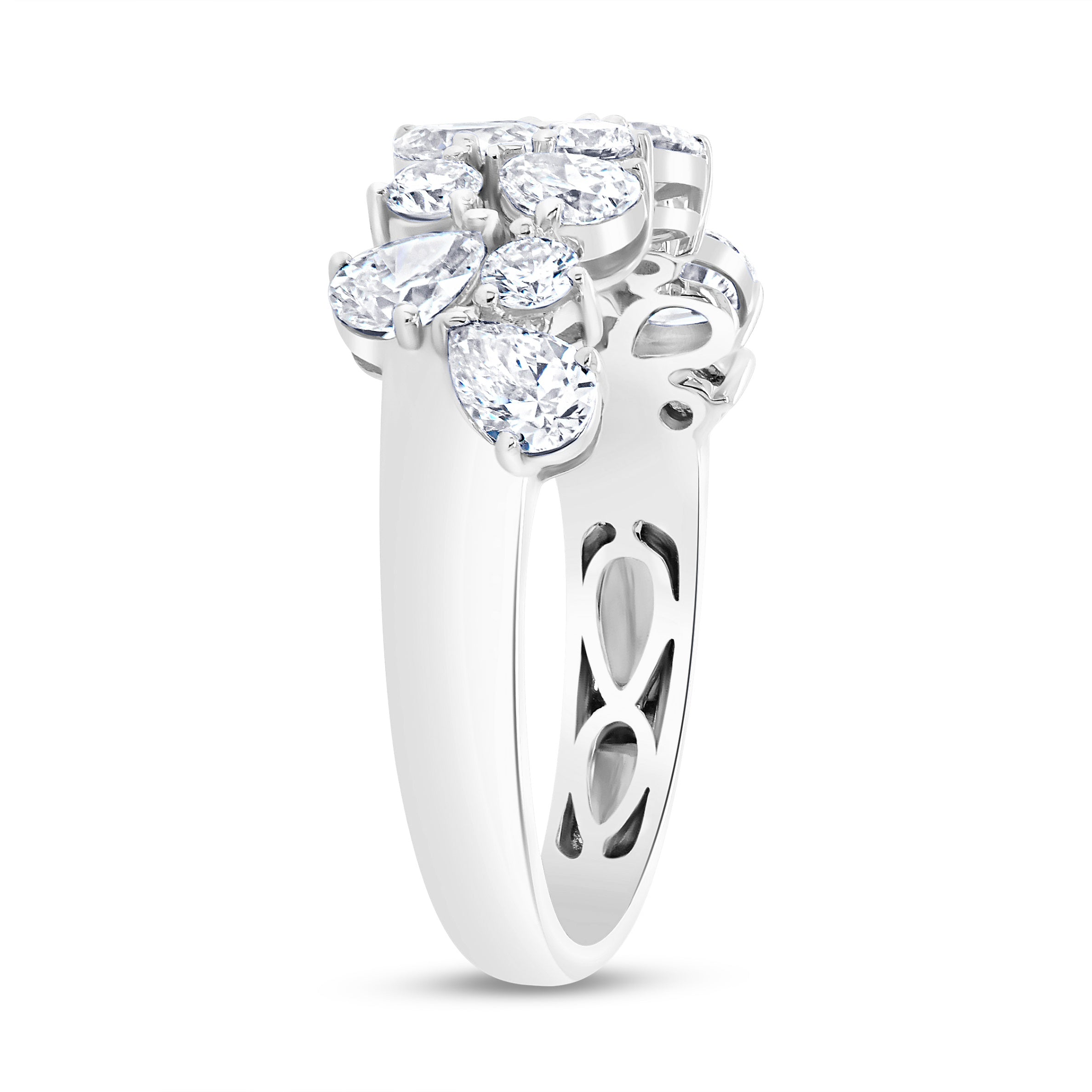 Elegant White Gold Diamond Right Hand Ring