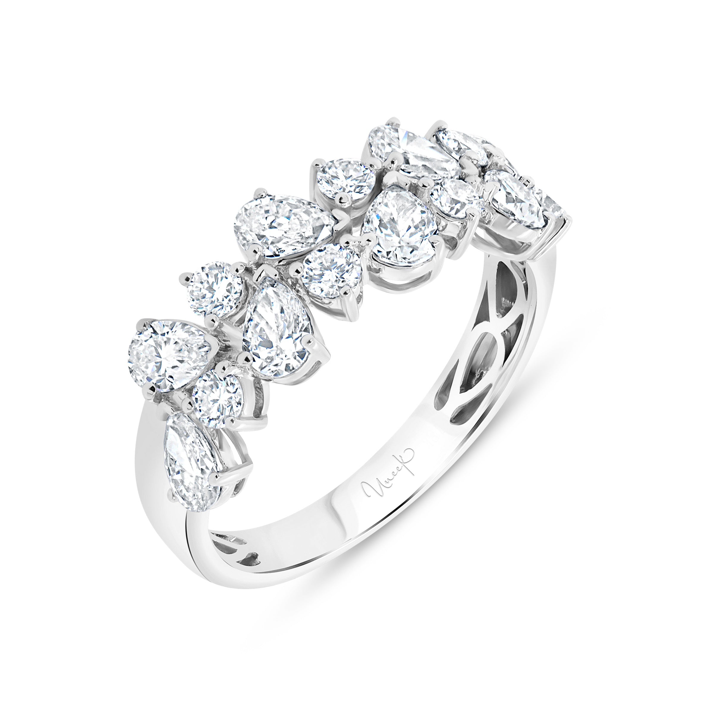 Elegant White Gold Diamond Right Hand Ring