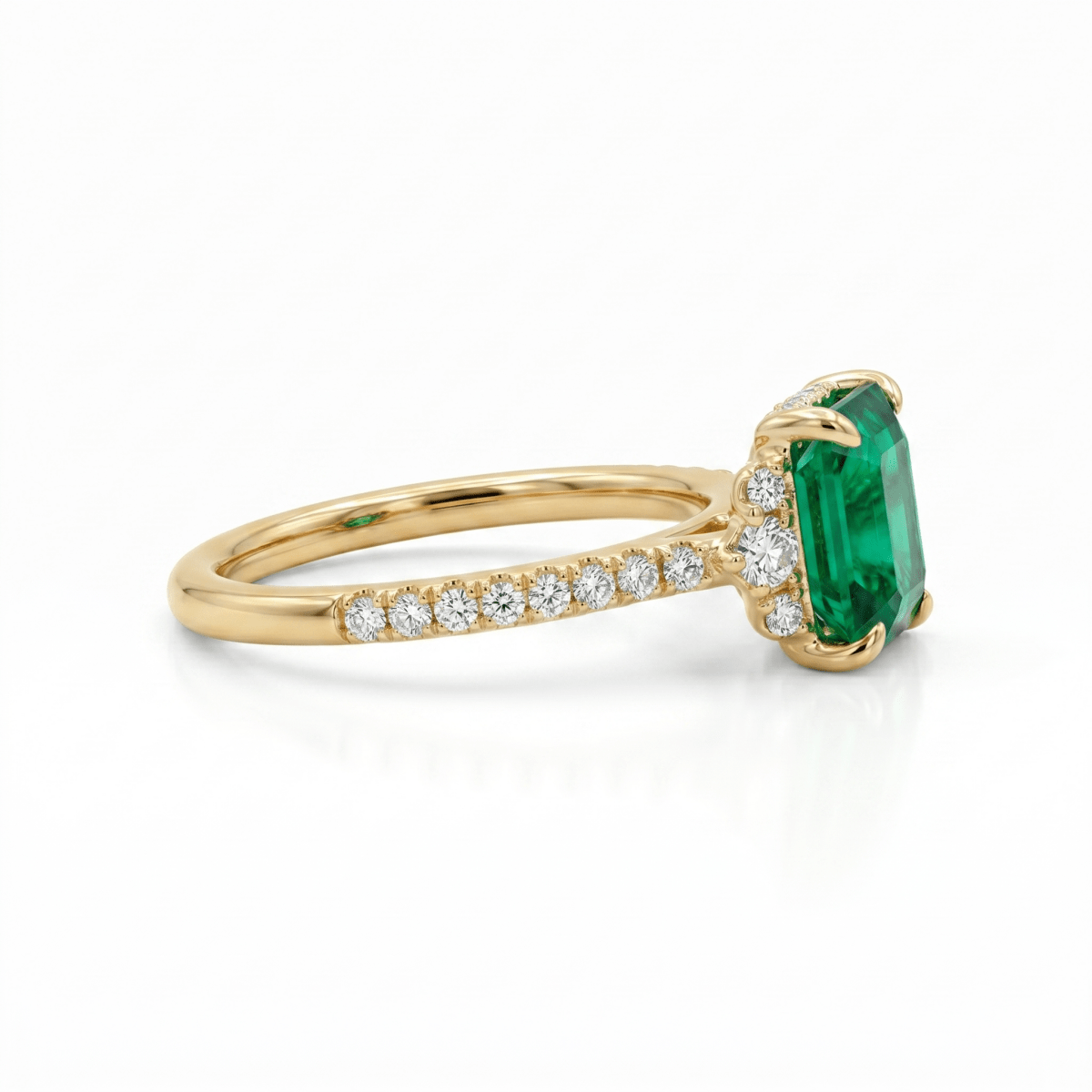 Cushion Emerald & Diamond Fashion Ring in Yellow Gold (200 - 01357)