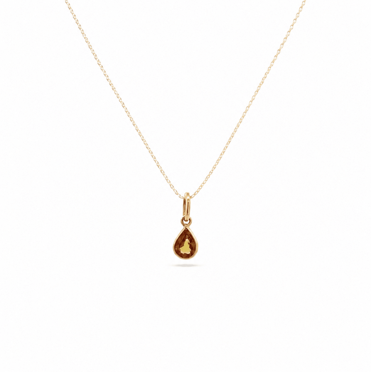 Drop Pendant With One Oval Sapphire in Yellow Gold (230-01190)