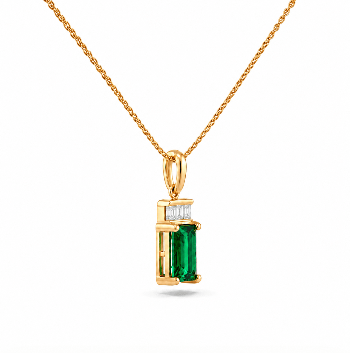 Green Tourmaline Pendant in Yellow Gold (230-33379)