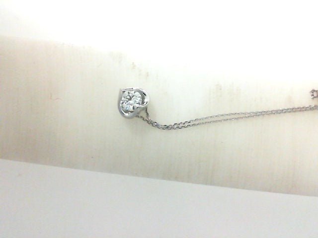 Hearts On Fire Heart Shaped Single Pendant Necklace in 18K White Gold (0.25ct)