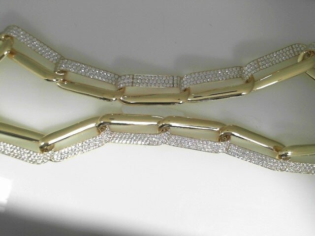 Hearts On Fire Hearts On Fire and Inside Out Diamond Link Necklace in 18K Yellow Gold (20.02ctw)