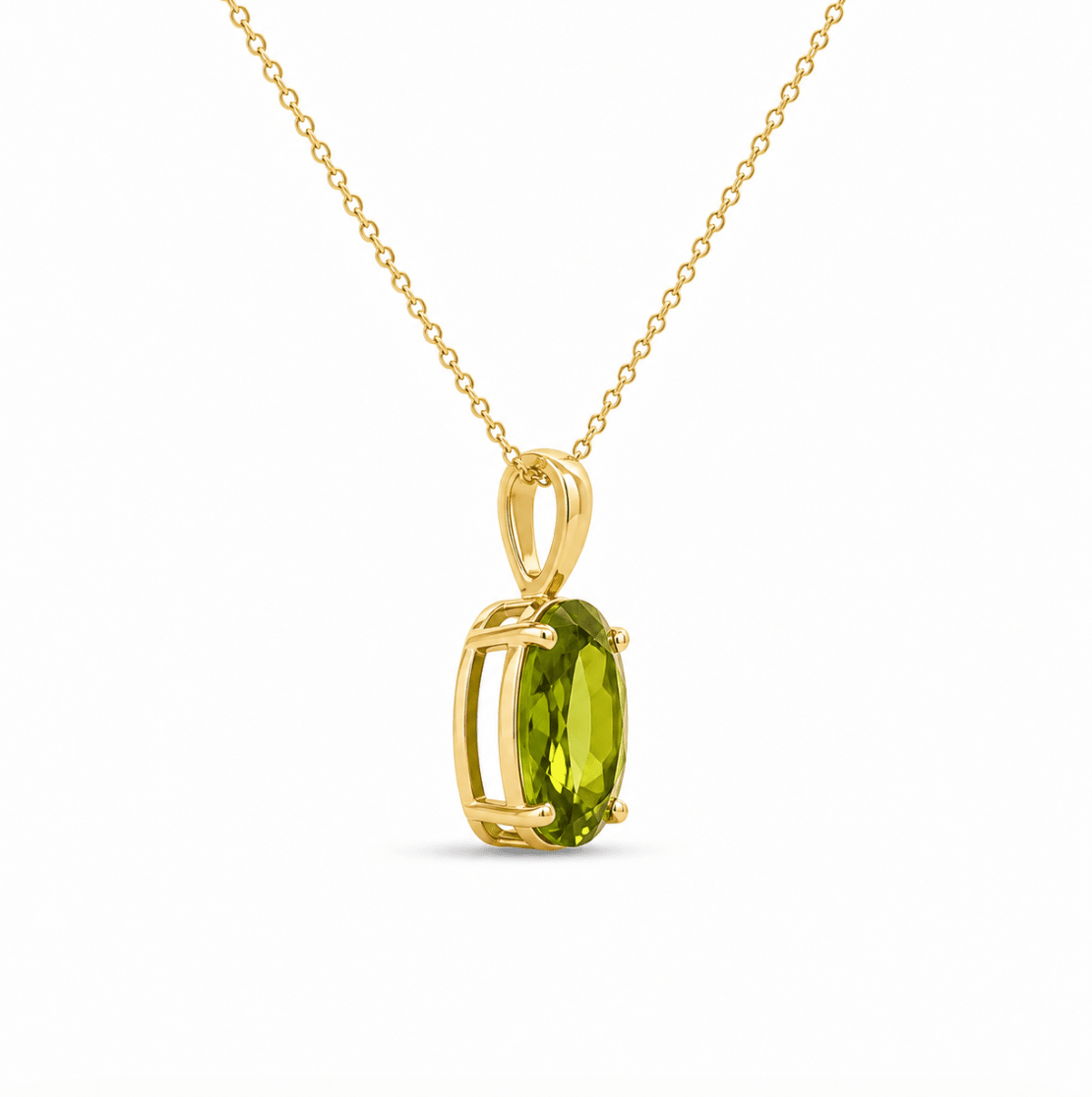 Oval Peridot Pendant in Yellow Gold (230-01474)