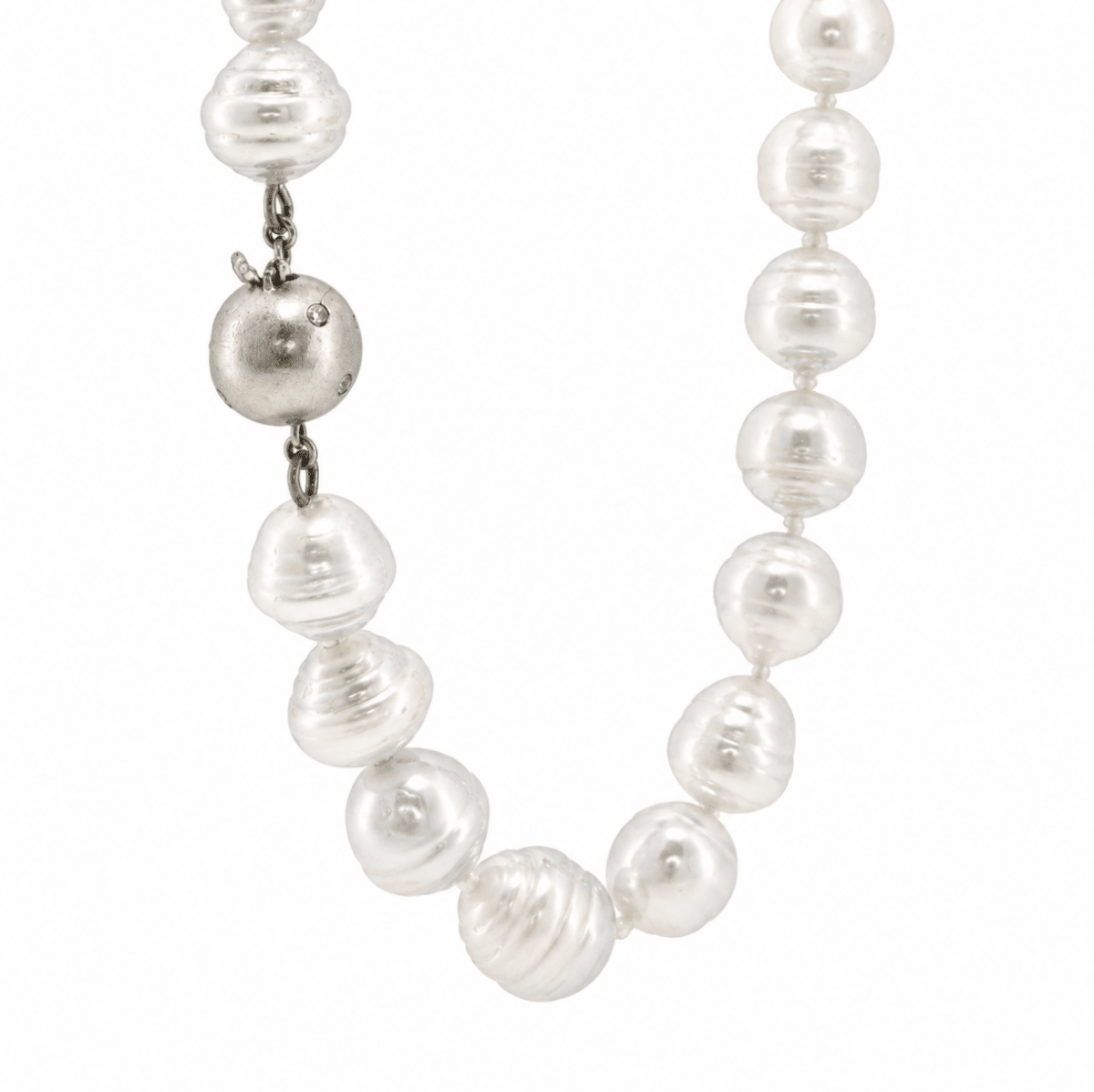 South Sea Pearl Necklace in White Gold (325-00173)