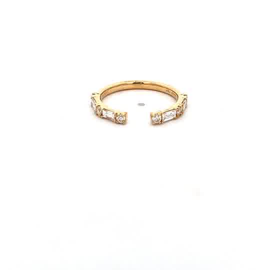 Vardy's Collection 0.5ct Yellow Gold Wedding Band in 18K