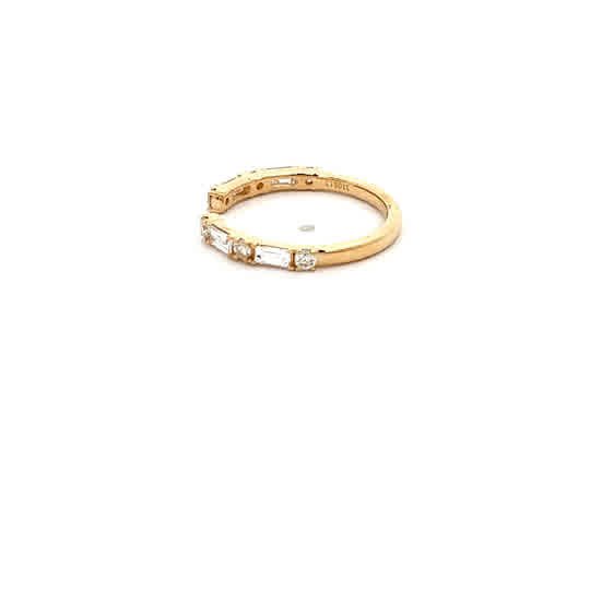 Vardy's Collection 0.5ct Yellow Gold Wedding Band in 18K