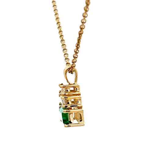 Vardy's Collection Baguette Emerald and Diamond Free Form Pendant Necklace in 14K Yellow Gold (0.96ct)