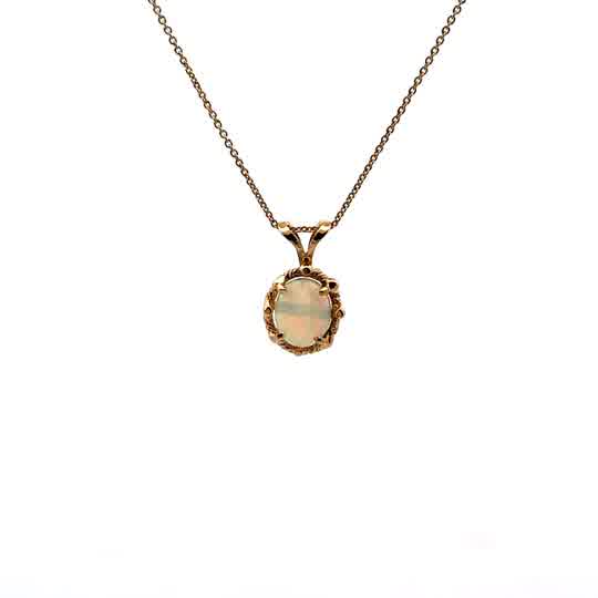 Vardy's Collection Cabochon Opal Pendant Necklace (0.84ct) in 14K Yellow Gold