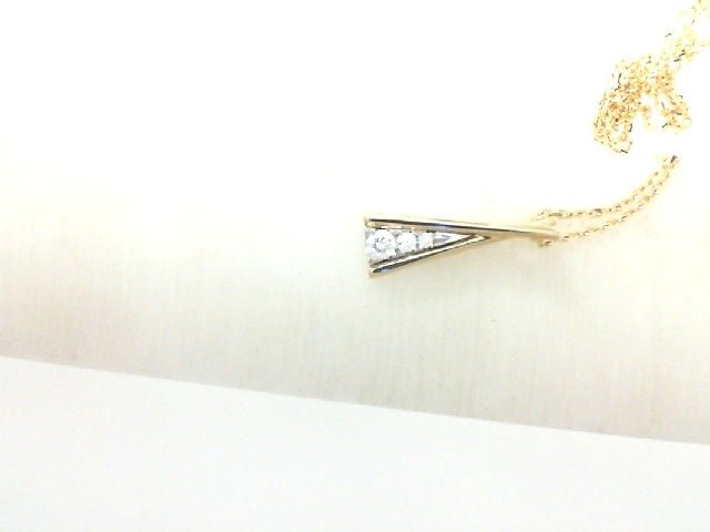 Vardy's Collection Diamond Pendant in 14K Yellow and White Gold (0.1ct)