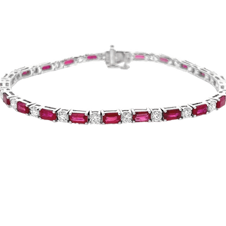 Vardy's Collection Emerald and Round Diamond Tennis Bracelet in 14K White Gold (8.90ctw)