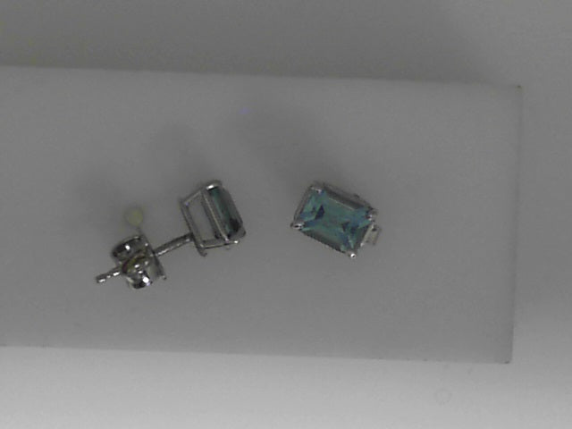 Vardy's Collection Emerald Cut Aquamarine Stud Earrings in 14K White Gold (2.46ctw)
