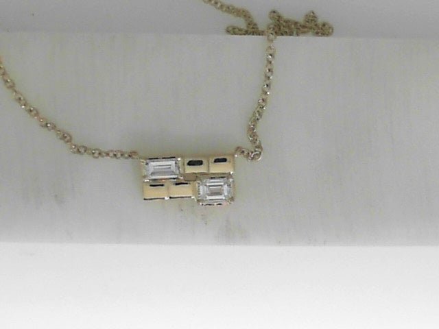 Vardy's Collection Emerald Cut Diamond and Baguette Diamond Cluster Pendant Necklace in 14K Yellow Gold (0.32ct)