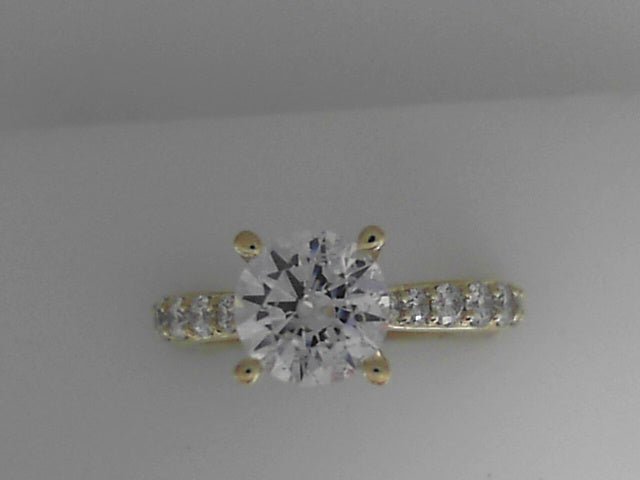 Vardy's Collection Hearts On Fire Diamond Contemporary Engagement Ring in 18K Yellow Gold (2.39ctw)