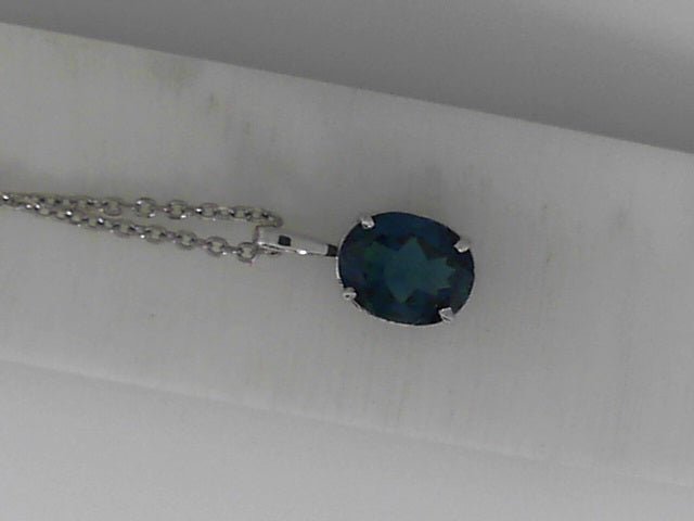 Vardy's Collection Oval Blue Topaz Pendant Necklace in 14K White Gold (3.02ct)