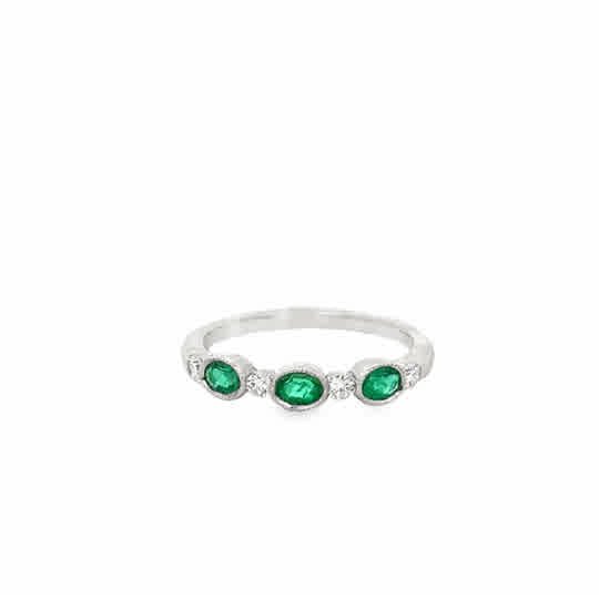Vardy's Collection Oval Emerald and Round Diamond Bezel Set Fashion Ring in 14K White Gold (0.69ct)