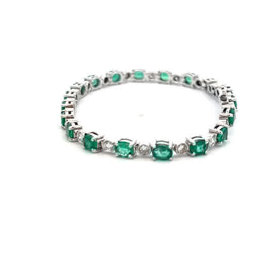 Vardy's Collection Oval Emerald and Round Diamond Tennis Bracelet in 14K White Gold (7.07ct)