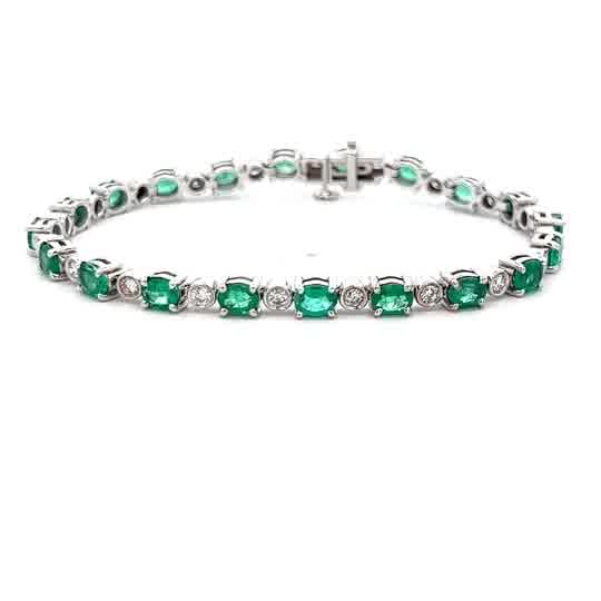 Vardy's Collection Oval Emerald and Round Diamond Tennis Bracelet in 14K White Gold (7.07ct)
