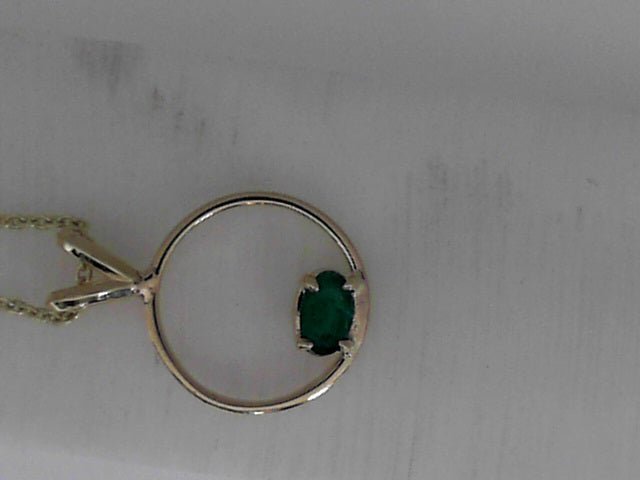 Vardy's Collection Oval Emerald Free Form Pendant Necklace in 14K Yellow Gold (0.25ct)