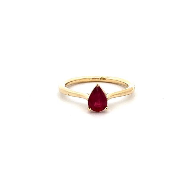 Vardy's Collection Pear Ruby Contemporary Fashion Ring in 18K Yellow Gold (0.74ct)