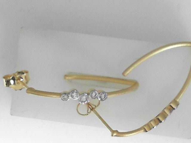 Vardy's Collection Polished Medium Hoop Earrings in 14K Yellow Gold (0.26ct)