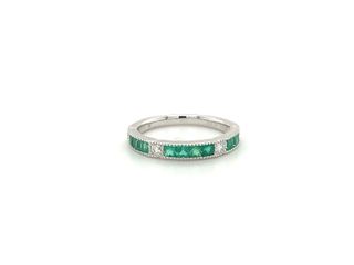 Vardy's Collection Princess Emerald and Round Diamond Contemporary Fashion Ring in 14K White Gold (0.72ct)