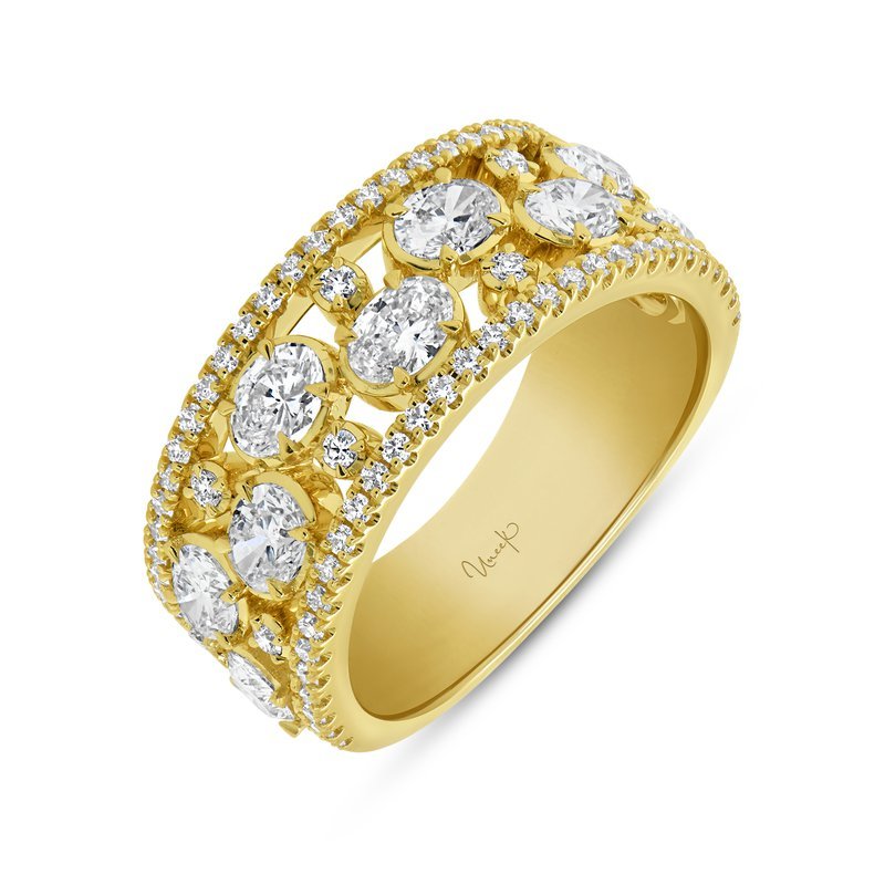 Vardy's Collection Round and Oval Diamond Fashion Ring in 18K Yellow Gold (1.75ct)