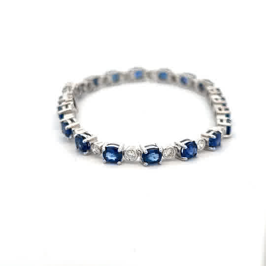 Vardy's Collection Round Diamond and Oval Blue Sapphire Tennis Bracelet in 14K White Gold (10.74ct)