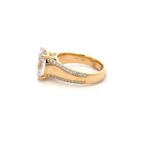 Vardy's Collection Round Diamond Contemporary Engagement Ring in 18K Yellow Gold (0.28ct)
