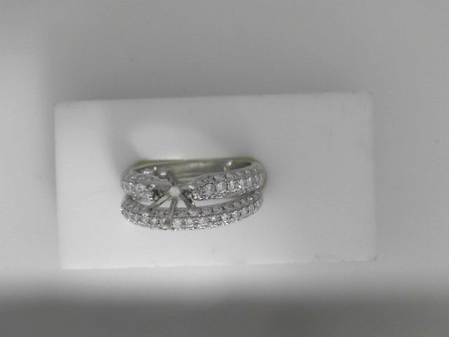 Vardy's Collection Round Diamond Contemporary Wedding Set in 14K White Gold (1.24tcw)