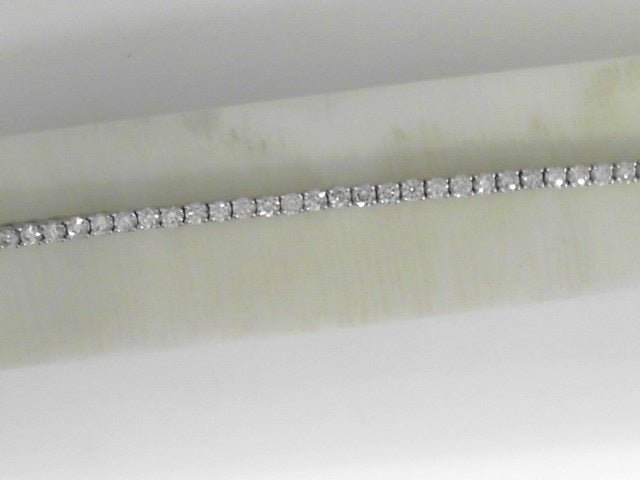 Vardy's Collection Round Diamond Tennis Bracelet in 14K White Gold (3.01ctw)