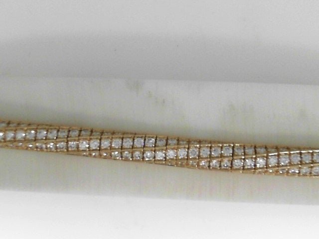Vardy's Collection Round Diamond Tennis Bracelet in 18K Yellow Gold (5.93ctw)