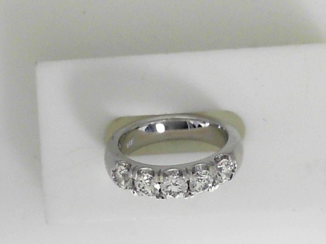 Vardy's Collection Round Diamond U Set Wedding Band in 14K White Gold (1.10ctw)