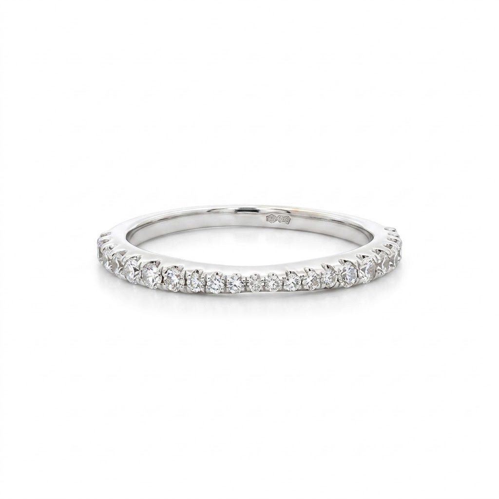 Vardy's Collection Round G VS2 Diamond 4mm Women's Band in 14K White Gold (0.41tcw)