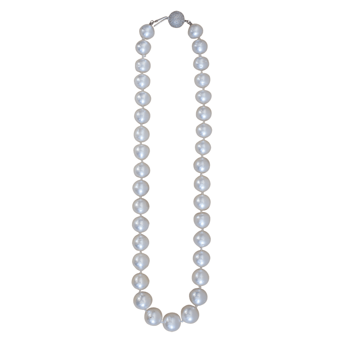 Vardy's Collection Single Strand Pearl Necklace in 14K Yellow Gold (0.46ct)