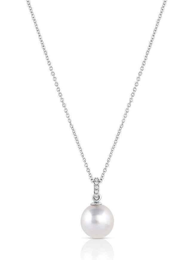 Vardy's Collection South Sea White Pearl Pendant Necklace with Round Diamonds in 14K Yellow Gold (0.07ct)