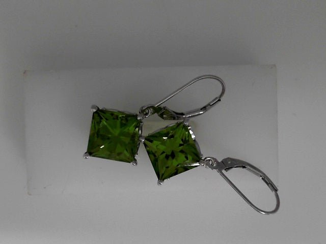Vardy's Collection Square Cushion Peridot Drop Earrings in 14K White Gold (8.45ctw)