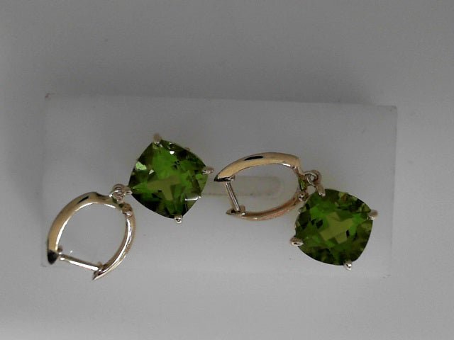 Vardy's Collection Square Cushion Peridot Drop Earrings in 14K Yellow Gold (8.60ct)