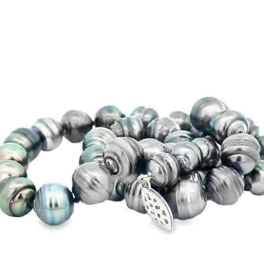 Vardy's Collection Tahitian Peacock Strand Necklace in 14K White Gold