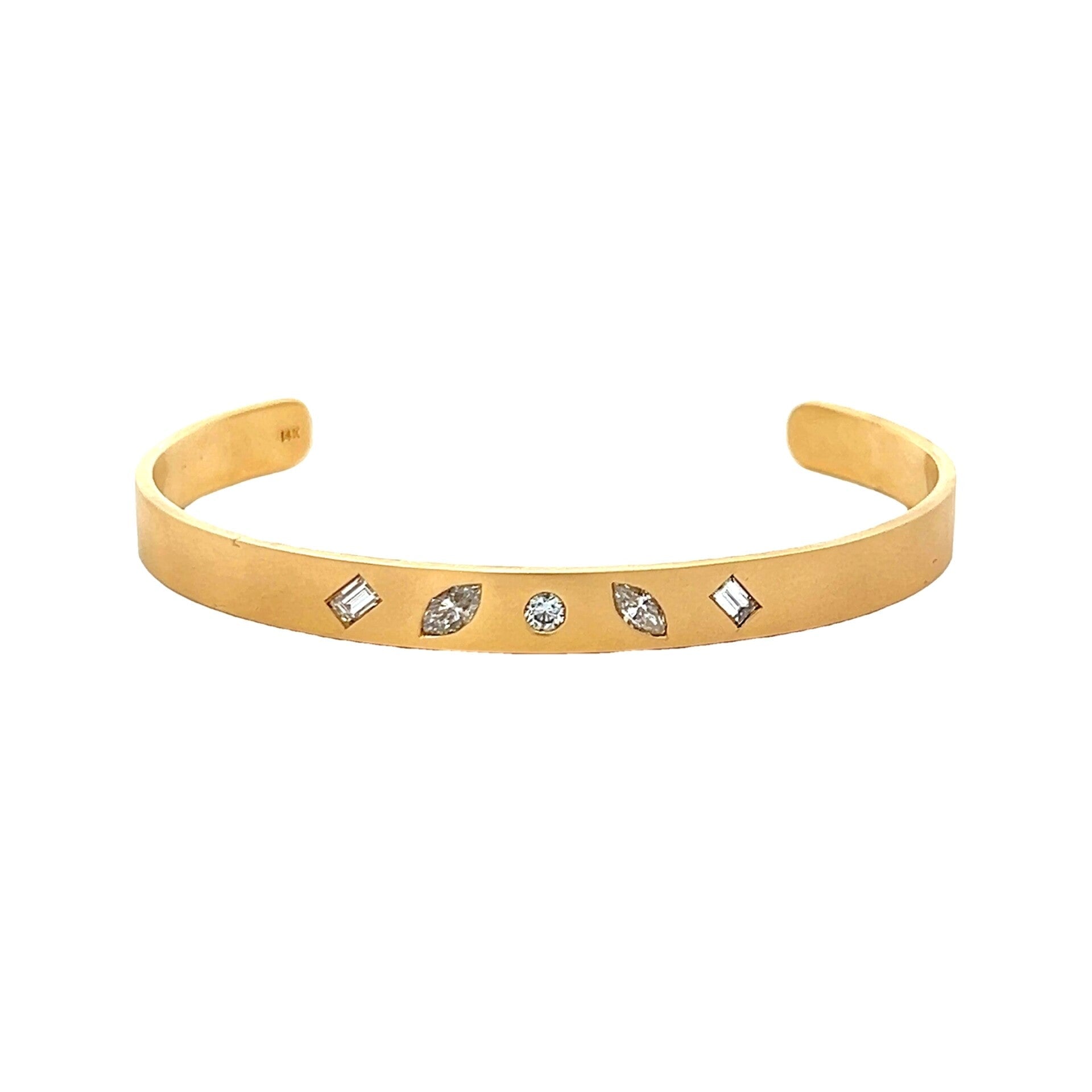 Vardy's Collection Various Shapes Diamond Bangle Bracelet in 14K Yellow Gold (0.73ctw)