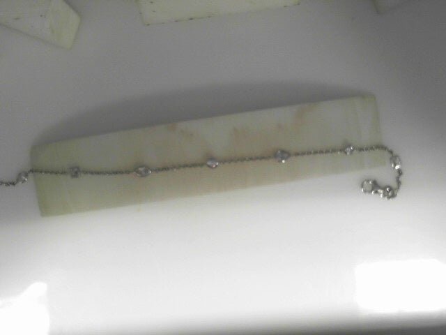 Vardy's Collection Various Shapes H Vs2 Diamond Box Bracelet in 14K White Gold (0.89ctw)