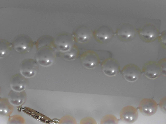 Single Strand White Pearl Necklace in Yellow Gold (325-00417) - Vardy's Jewelers - Cupertino CA