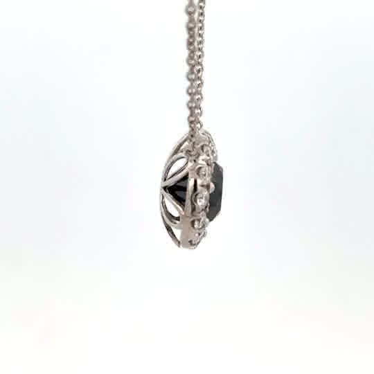Halo Setting Pendant in white gold (160-02154)