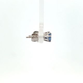 Round Sapphire Stud Earrings in White Gold (210-01509) - Vardy's Jewelers - Cupertino CA