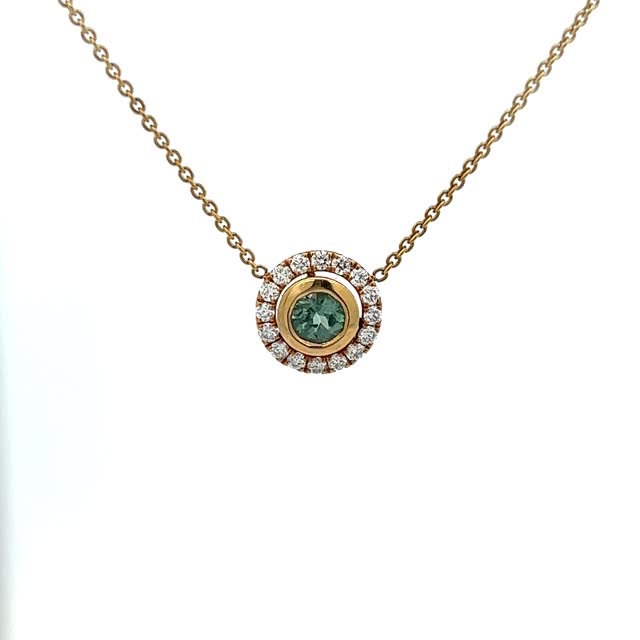 Bezel Set Alexandrite Pendant with a Diamond Halo in Yellow gold (230-01377)