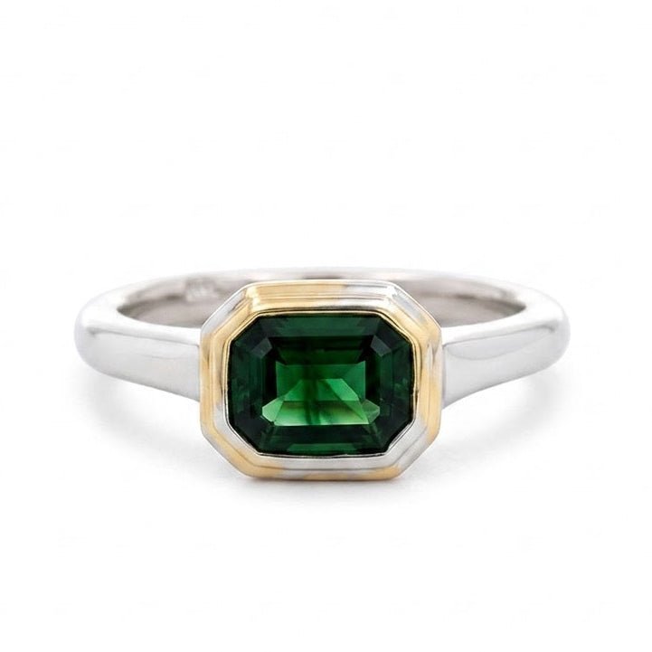 East/West Emerald Ring (200 - 33254)