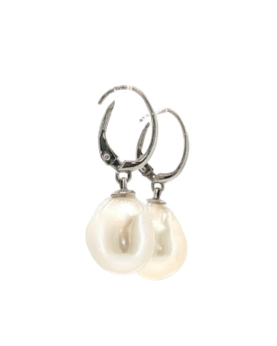 Fresh Pearl Drop Earrings in White Gold (310-00640)