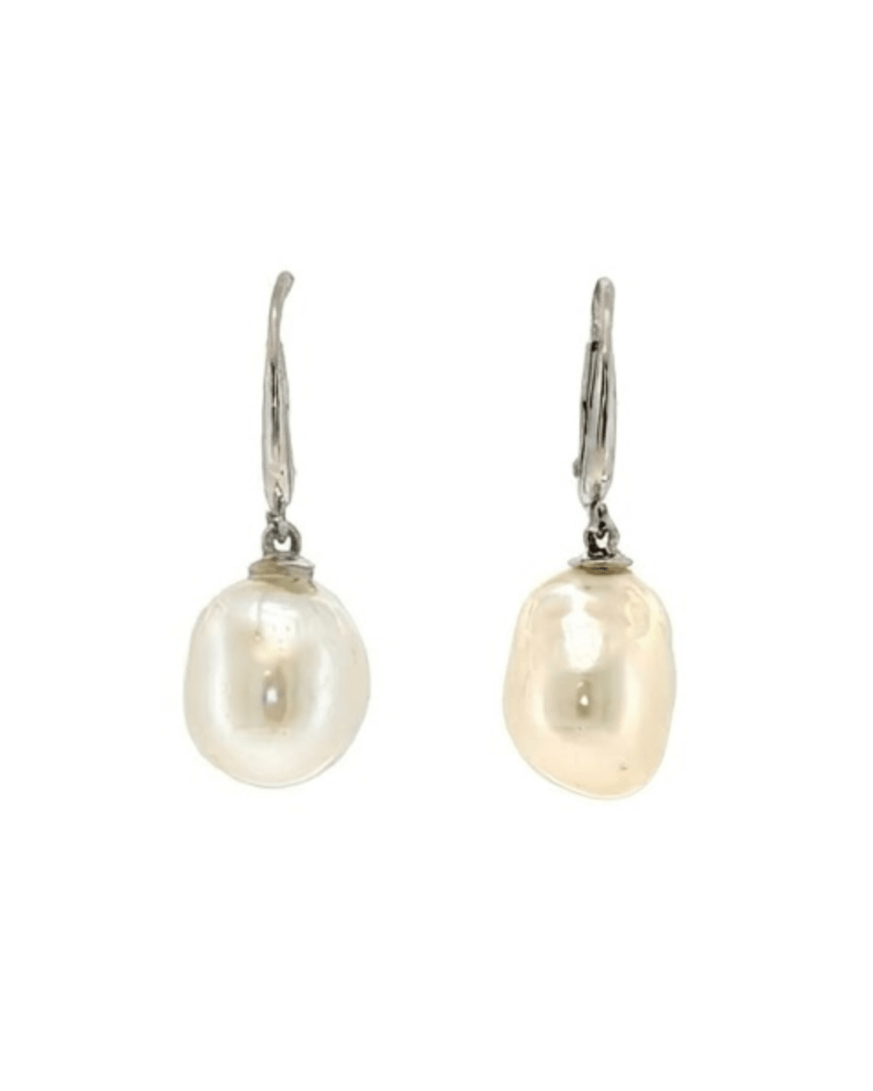 Fresh Pearl Drop Earrings in White Gold (310-00640)