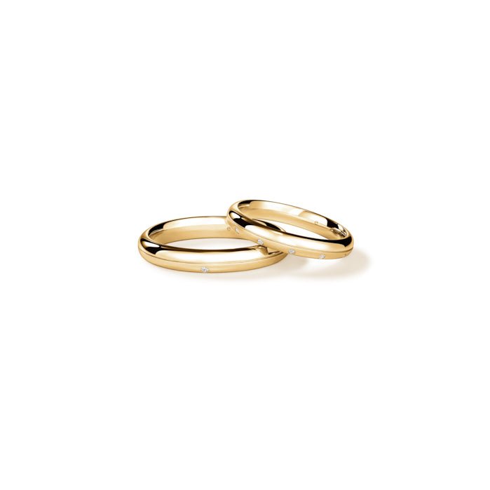 Hearts On Fire Love Satin Finish Wedding Band in 18K Yellow Gold (0.04ct)